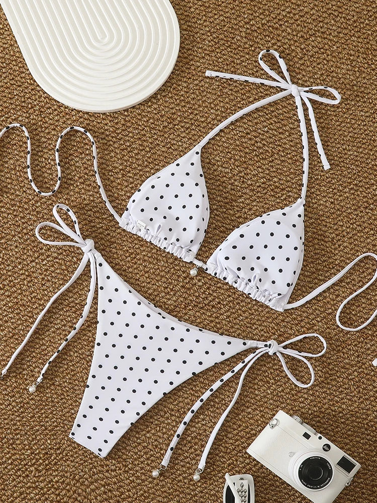 Bikini à pois perlés
